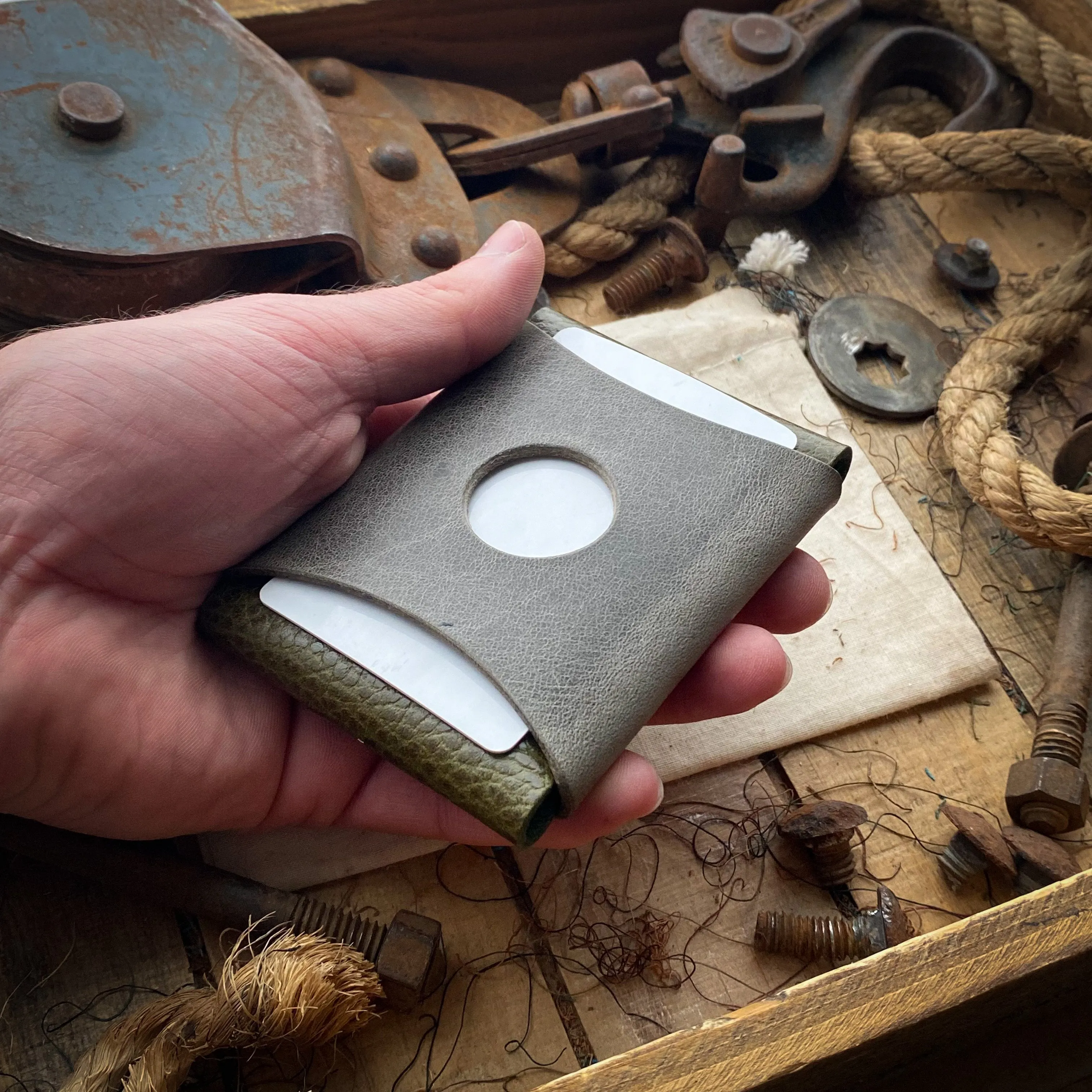 Original Wask Minimalist Wallet - Olive Dollaro and Charcoal